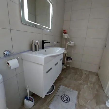 Na Dlanu, Apartament Novi Grad