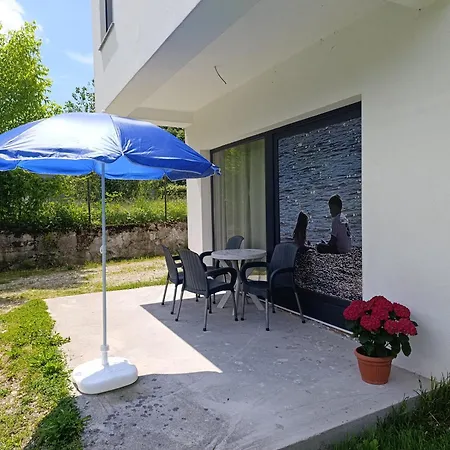 Na Dlanu, * Novi Grad