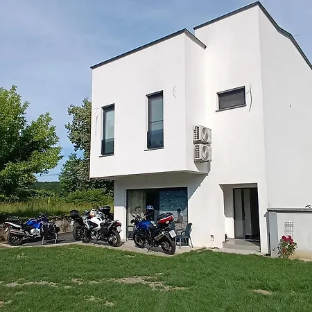 Na Dlanu, * Novi Grad